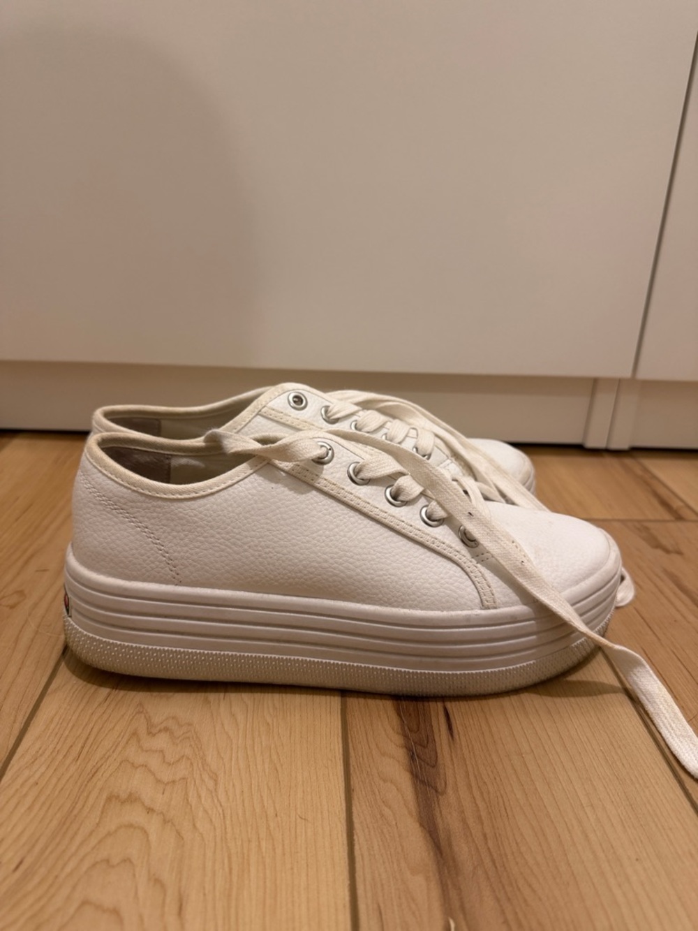 Steve Madden White Platform Lace-Up Sneakers